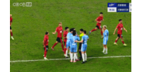 半场-成都蓉城1-0河南 胡荷韬进球被吹+失单刀严鼎皓任意球破门