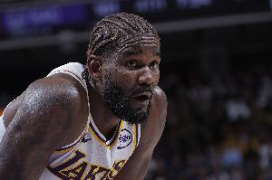 艾顿谈NBA杯首战打灰熊：这种比赛表现是时候提升一个档次了！