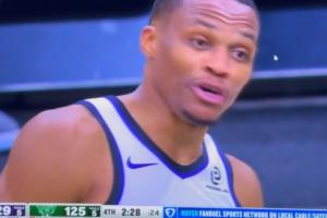 泪目！威少主动示意防字母随后to五犯小萨：我不想你被罚下