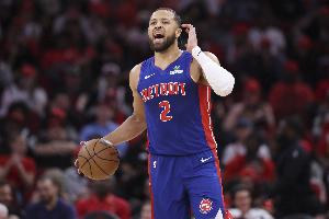 末节19分带队取胜！康宁汉姆20中12&罚球10中6砍33分 另有5板8助