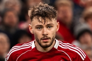 3次过人+3次抢断！布拉德利当选本轮欧冠利物浦队内最佳球员