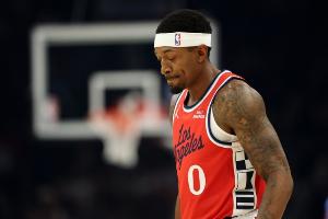 场均7分&命中率36%！比尔手握2年1100万 未来5年还能白拿9700万