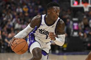 颗粒无收！施罗德10中0&三分5中0仅靠罚球得到2分 送出8次助攻